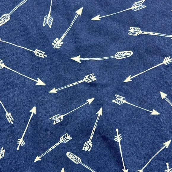 NWT Crescent & Willough 3/4 Long Sleeve Blouse Shirt Blue Arrows Womens L - Picture 10 of 10